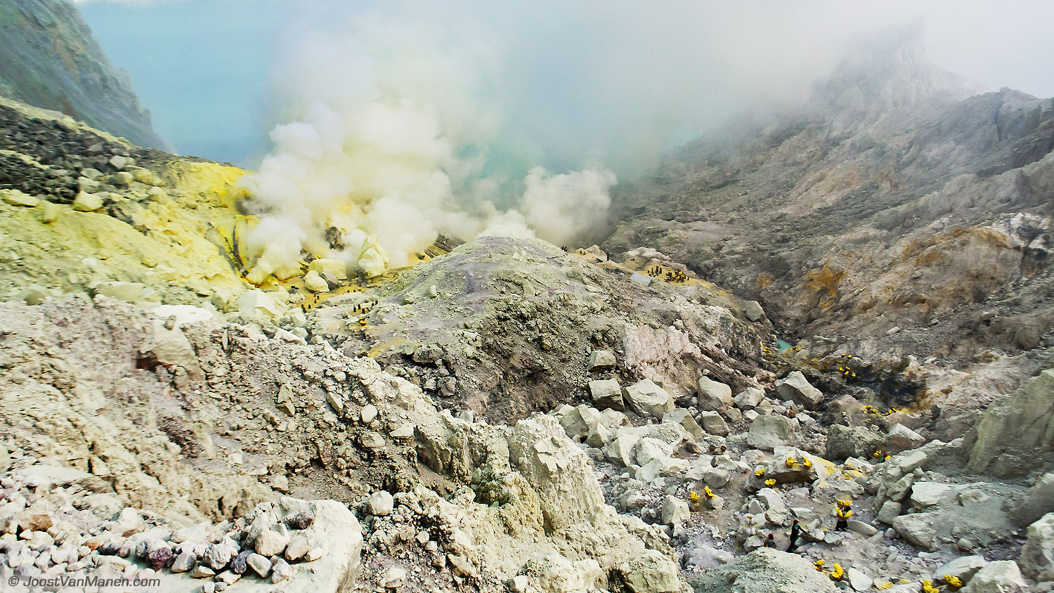 The Kawah Ijen is breathtaking