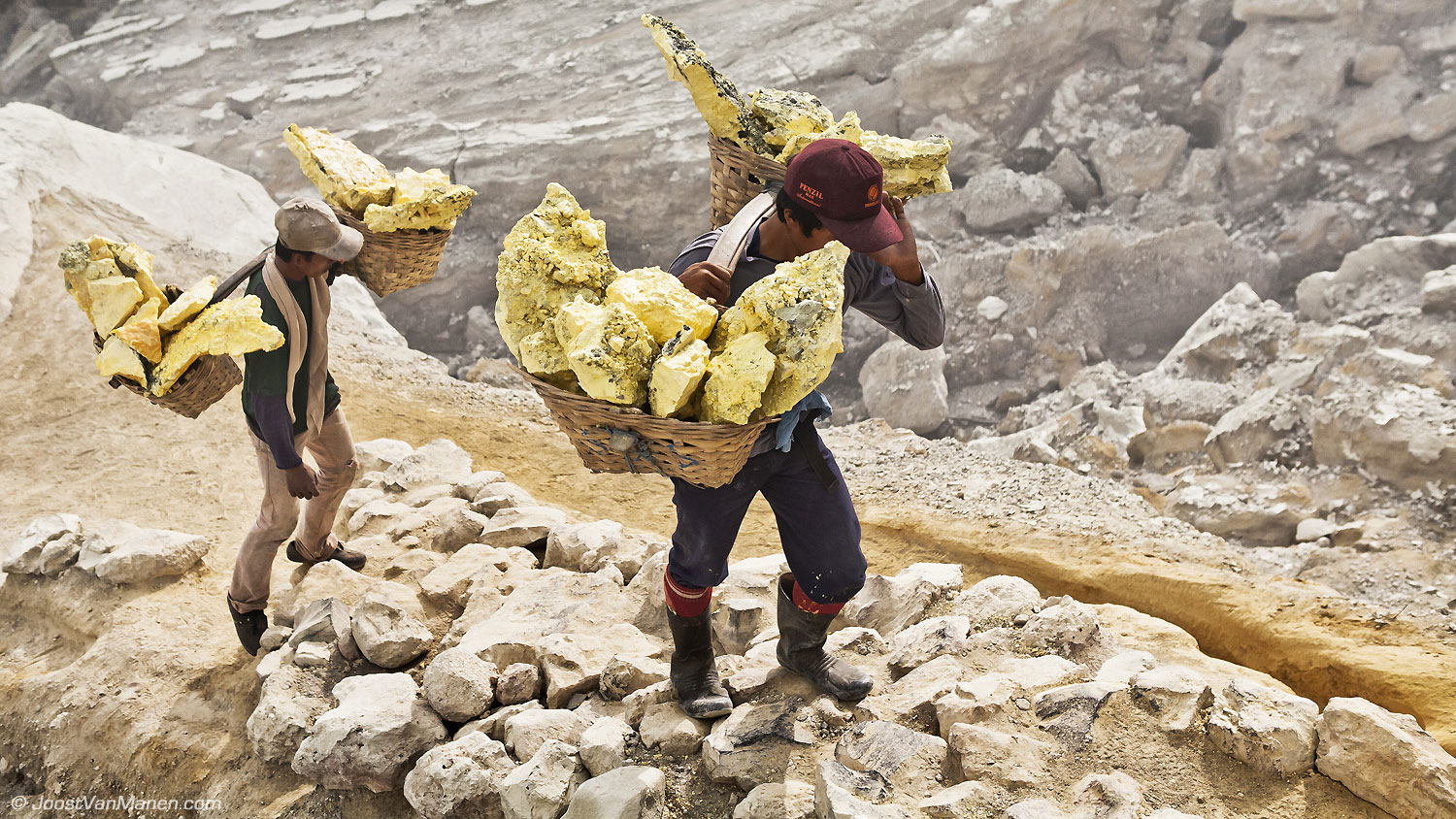 The Kawah Ijen is breathtaking