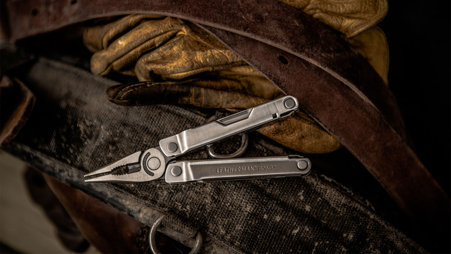 De Leatherman Bond, eerbetoon aan de eerste originele PST multitool