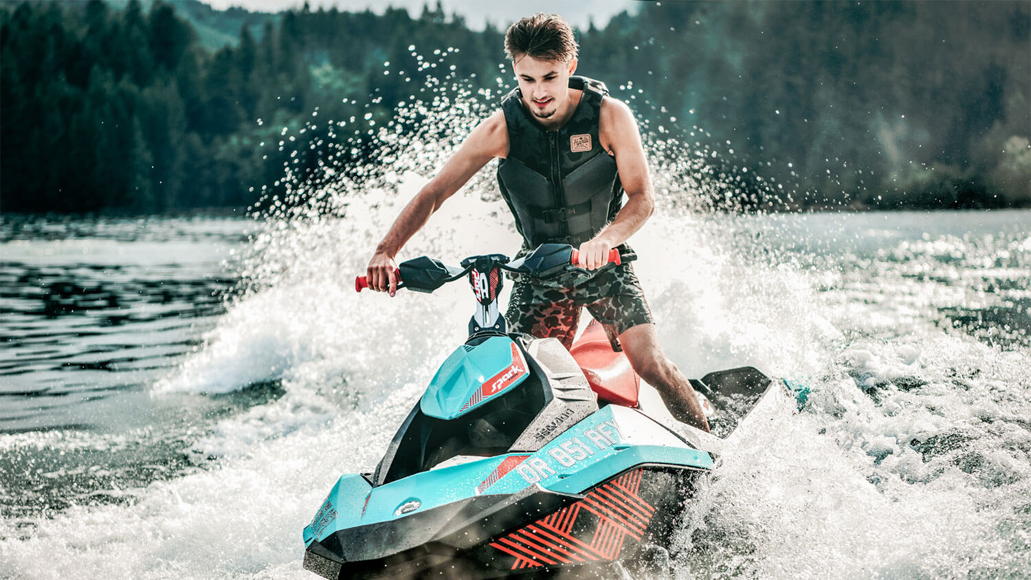 Deze 5 vette watersporten moet je deze zomer zeker proberen