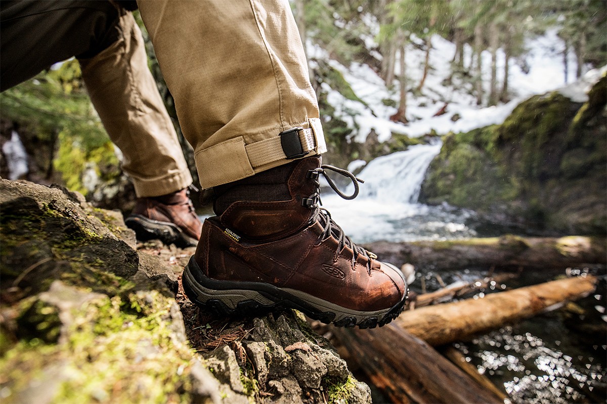 gearbite-de-keen-targhee-lace-boot-high-hybride-hiking-schoenen-main