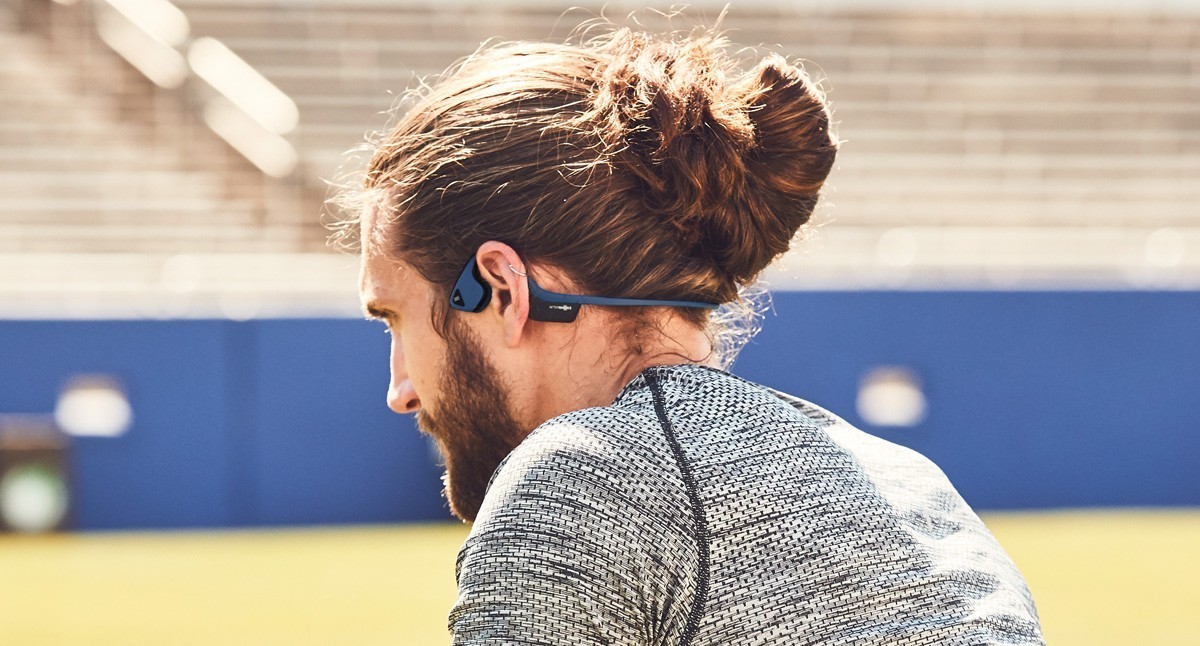 gearlimits-de-nieuwe-aftershokz-sport-headset-de-trekz-air-main