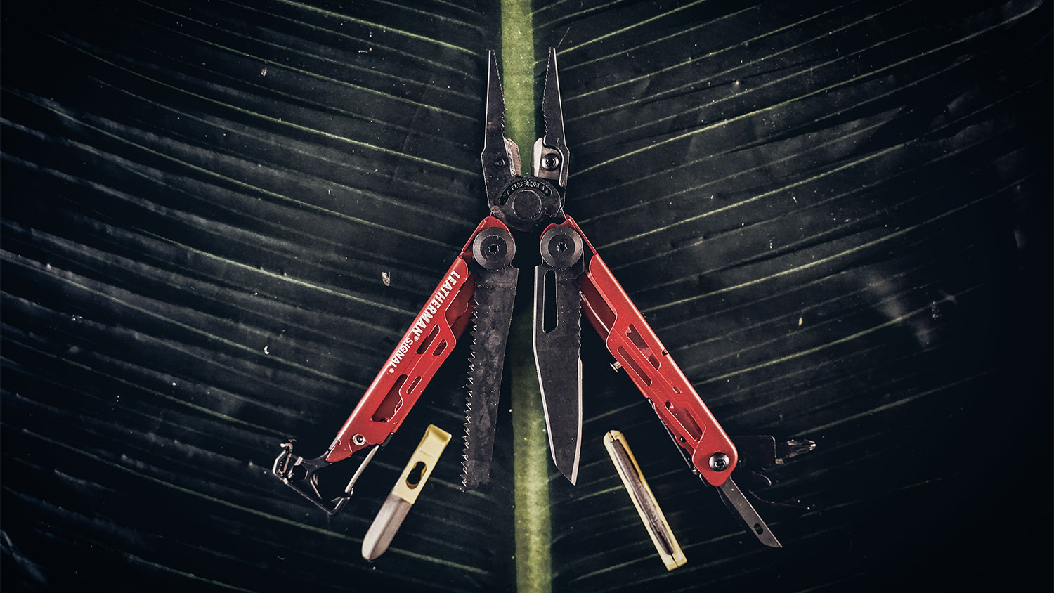 Review: Leatherman Signal multitool