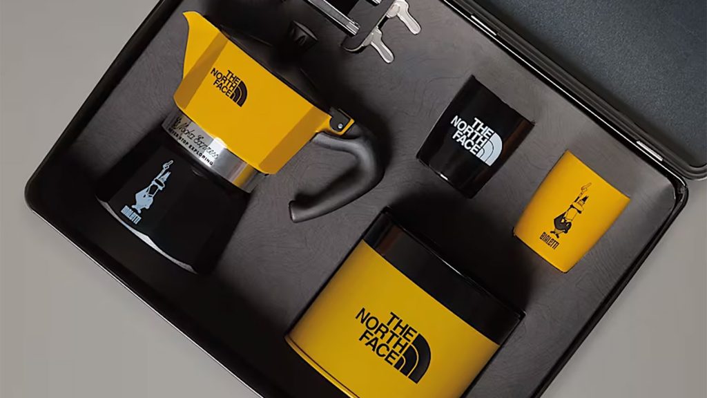 Bialetti X The North Face moka set: avontuurlijk koffiezetten in stijl