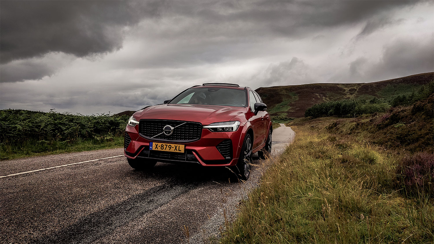 De Volvo XC60 Recharge T6 AWD is Zweedse luxe met een elektrische twist | Autotest