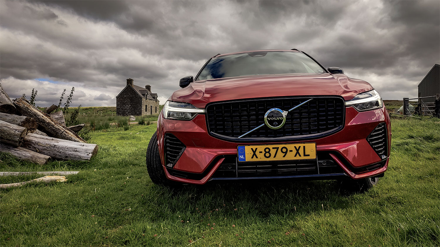 De Volvo XC60 Recharge T6 AWD is Zweedse luxe met een elektrische twist | Autotest