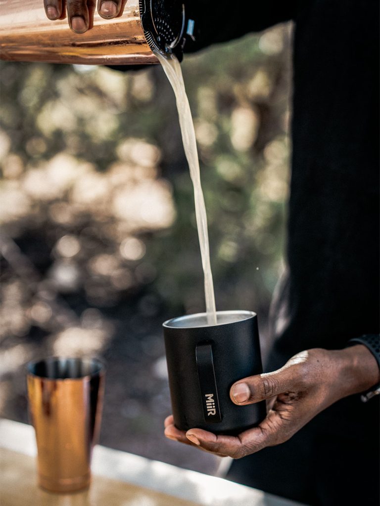 Win deze duurzame beker met karakter: MiiR Camp Cup Giveaway
