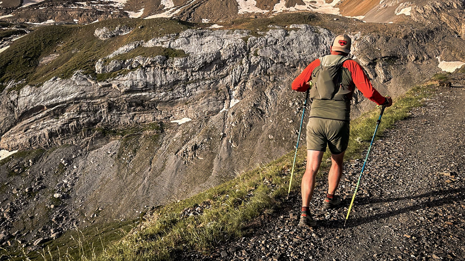 dynafit-ultra-pro-pole-trailrunningstokken-review-hero Dynafit Ultra Pro Poles: lichtgewicht kracht voor de lange trail | Review