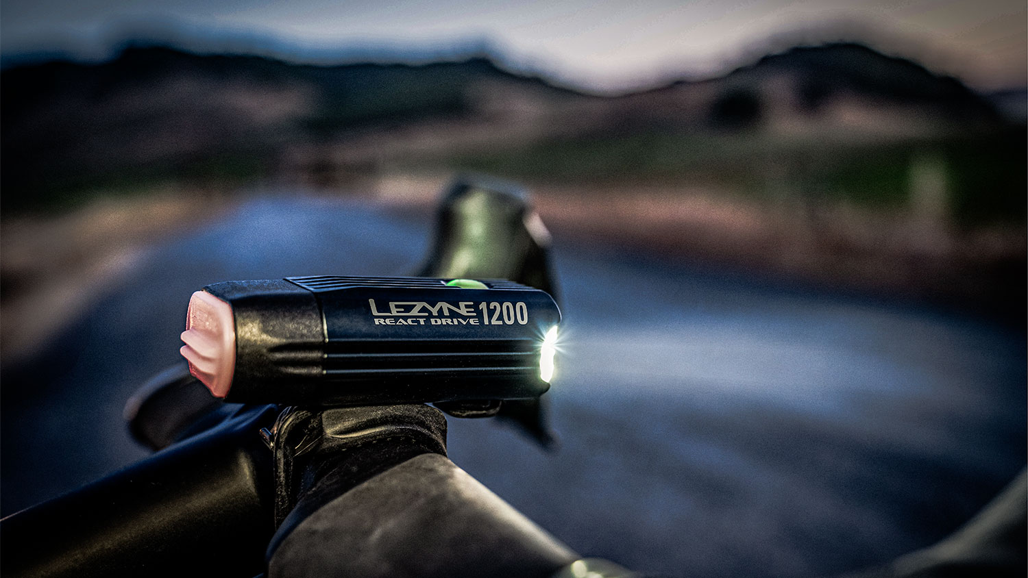 Lezyne Radar React System, het zesde zintuig dat eindelijk in je kop blijft zitten