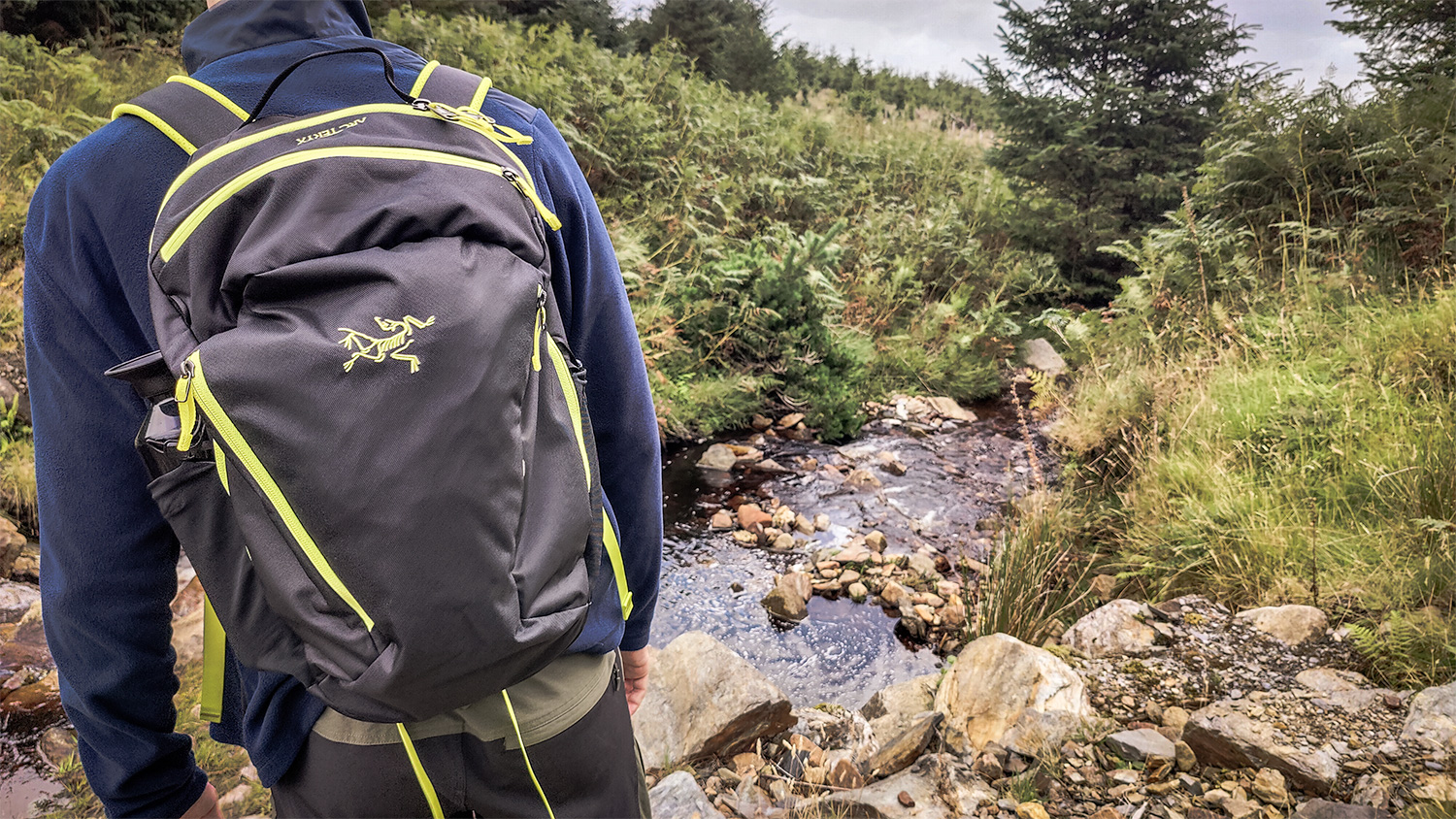 De Arc'teryx Mantis 26: strak design, ruige ziel | Review