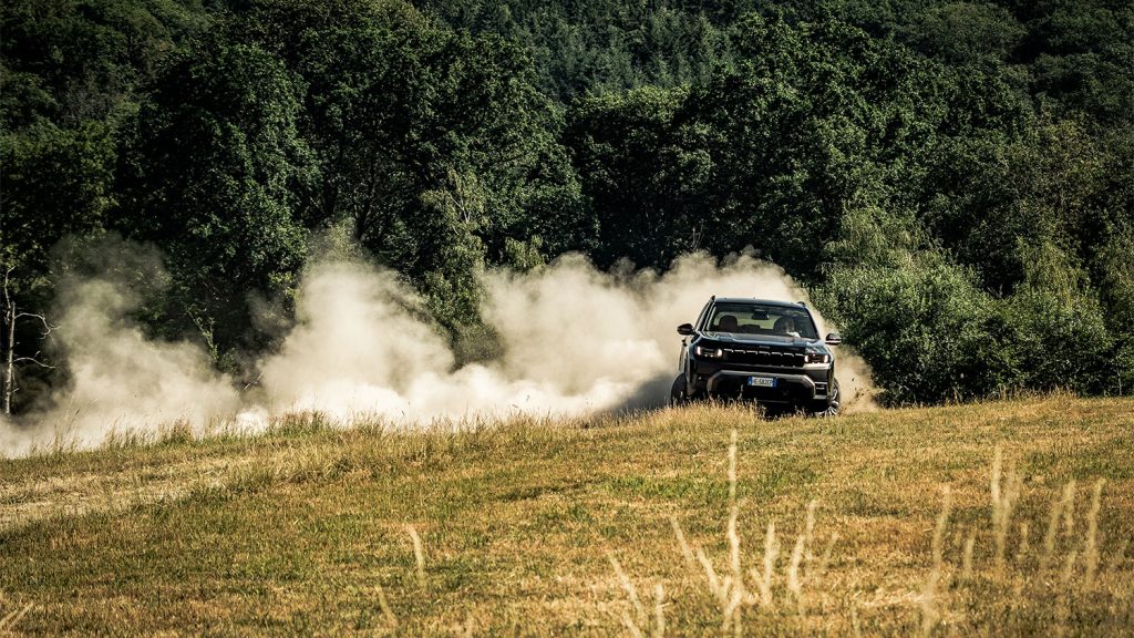 Jeep Compass 4xe: kennismaken in de blubber van Frankfurt | Rijtest